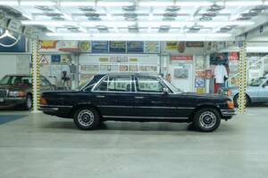 Image 13/50 de Mercedes-Benz 450 SE (1973)