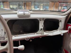 Imagen 24/42 de Peugeot 203 C (1958)