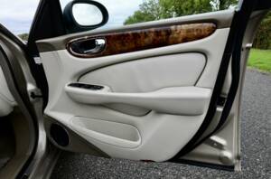 Afbeelding 40/50 van Jaguar XJ 8 4.2 (2003)