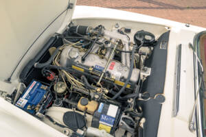 Image 56/60 of Mercedes-Benz 230 SL (1967)