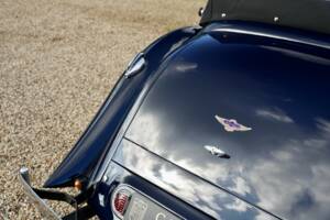 Image 16/50 of Lagonda LG 6 (1939)