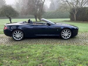Image 12/48 of Aston Martin DB 9 Volante (2007)