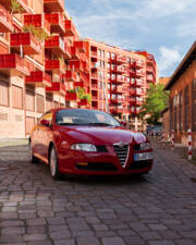 Image 2/40 de Alfa Romeo GT 2.0 JTS (2004)