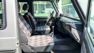 Imagen 34/56 de Mercedes-Benz 200 GE (kurz) (1990)