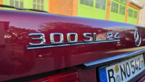 Image 82/100 of Mercedes-Benz 300 SL-24 (1991)