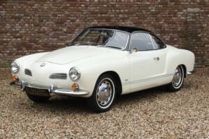 Bild 32/50 von Volkswagen Karmann Ghia 1300 (1966)