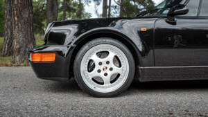 Bild 9/53 von Porsche 911 Turbo 3.3 (1991)