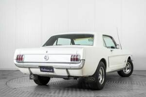 Image 45/50 de Ford Mustang 289 (1900)