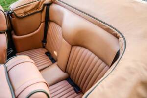 Bild 30/41 von Aston Martin V8 Vantage Volante (1988)