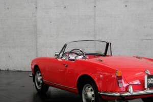 Afbeelding 45/46 van Alfa Romeo Giulia 1600 Spider (1963)