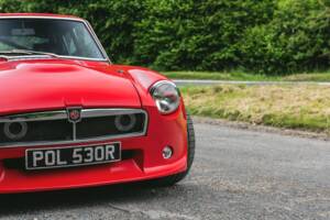 Image 28/50 of MG MGB GT V8 (1977)