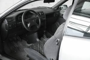 Bild 14/41 von Opel Calibra 2,0 (1991)