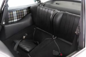Image 35/50 de Porsche 911 Carrera 2.7 (US) (1974)