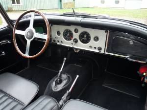 Afbeelding 11/36 van Jaguar XK 150 OTS (1959)