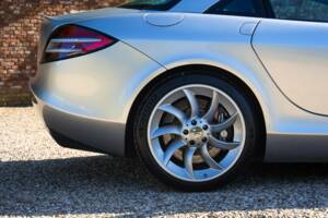 Bild 48/50 von Mercedes-Benz SLR McLaren (2006)