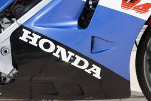 Bild 8/47 von Honda VFR 400 R (1988)