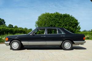 Image 4/50 of Mercedes-Benz 500 SEL (1985)