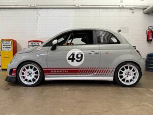 Image 1/17 of Abarth 695 Assetto Corse Evoluzione (2010)