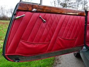 Image 37/50 of Bentley 4 1&#x2F;4 Litre (1939)