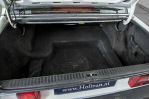 Image 42/50 de Volvo 740 (1984)