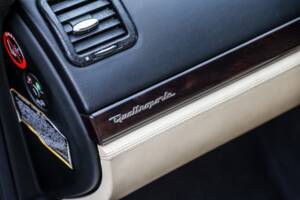 Bild 10/43 von Maserati Quattroporte 4.2 (2004)
