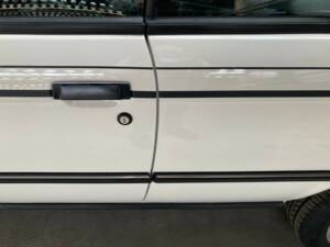 Image 10/34 de BMW 325i (1987)