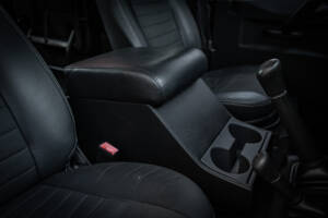 Image 28/66 de Land Rover Defender 90 TD4 (2007)
