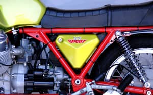 Immagine 50/80 di Moto Guzzi V7 Sport (1972)