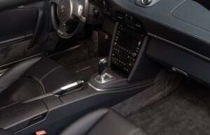 Image 29/40 of Porsche 911 Carrera 4 (2009)