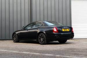 Image 8/50 of Maserati Quattroporte S 4.7 (2009)