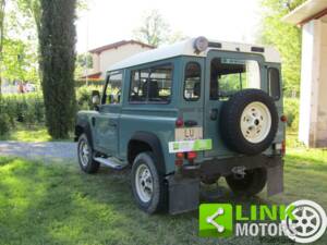 Imagen 6/10 de Land Rover Defender 110 Turbo Diesel (1987)