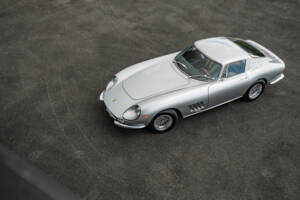 Image 18/46 of Ferrari 275 GTB (1965)