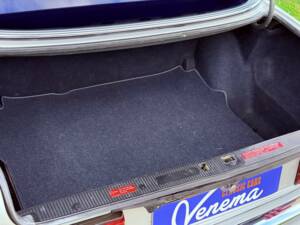Bild 18/20 von Mercedes-Benz 500 SEL (1985)