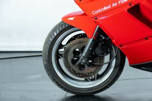 Image 17/50 de Ducati 750 Paso (1987)