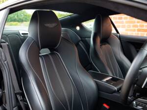 Image 65/94 of Aston Martin DB 9 (2014)