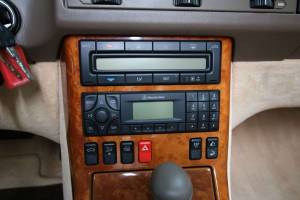 Image 19/30 of Mercedes-Benz SL 500 (2001)