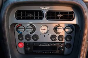 Bild 34/45 von Aston Martin DB 7 Zagato (2004)