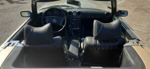 Image 16/34 of Mercedes-Benz 350 SL (1971)