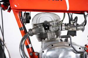 Image 21/50 of MV Agusta 350 S (1972)