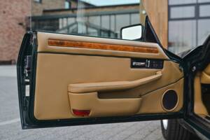 Image 31/55 de Jaguar XJS 6.0 (1994)