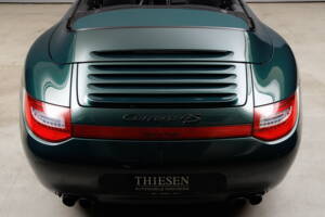 Immagine 18/41 di Porsche 911 Carrera 4S (2008)