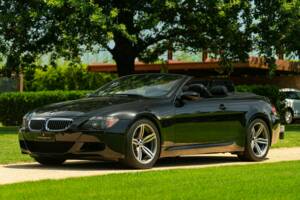 Imagen 11/50 de BMW M6 (2007)