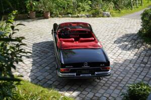 Imagen 34/53 de Mercedes-Benz 280 SE 3,5 (1970)
