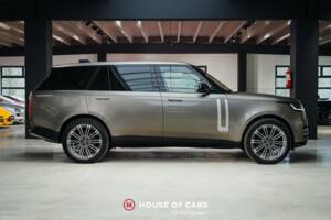 Image 5/25 of Land Rover Range Rover D350 (2022)