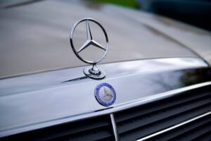 Immagine 10/20 di Mercedes-Benz 500 E (1991)