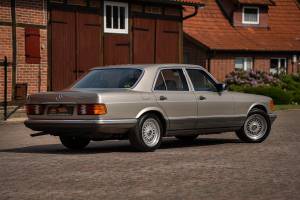 Imagen 13/50 de Mercedes-Benz 280 SE (1985)