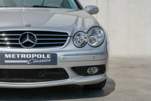 Bild 32/35 von Mercedes-Benz CLK 55 AMG (2003)