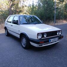 Bild 2/63 von Volkswagen Golf II GTi 1.8 (1989)