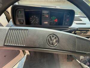 Bild 14/17 von Volkswagen T3 Multivan 1.6 TD (1990)