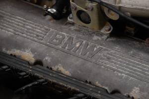 Image 42/50 of BMW 320i (1987)